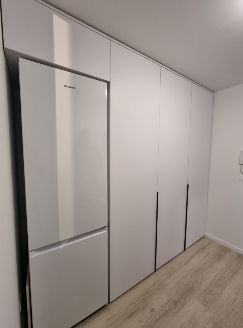 Skrine 3m interier